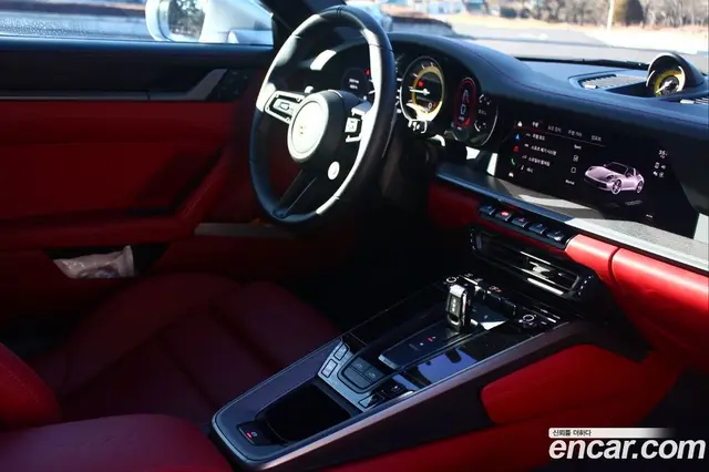 Porsche 911 2024 3.0 автомат (гидро), миниатюра 7