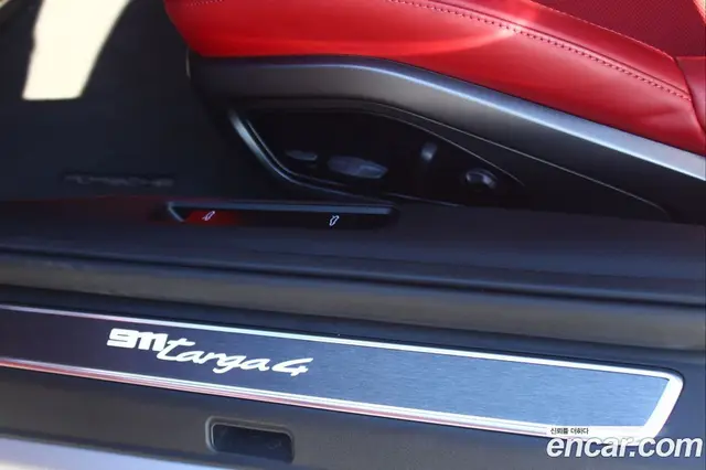 Porsche 911 2024 3.0 автомат (гидро), миниатюра 10