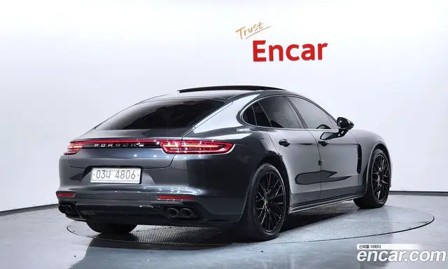 Porsche Panamera 2018 3.0 автомат (гидро), миниатюра 2