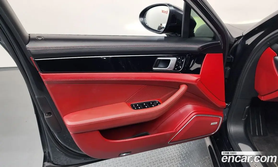 Porsche Panamera 2018 3.0 автомат (гидро), фото 14