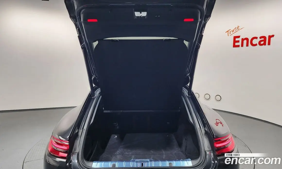 Porsche Panamera 2018 3.0 автомат (гидро), фото 26