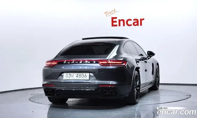 Porsche Panamera 2018 3.0 автомат (гидро), миниатюра 4