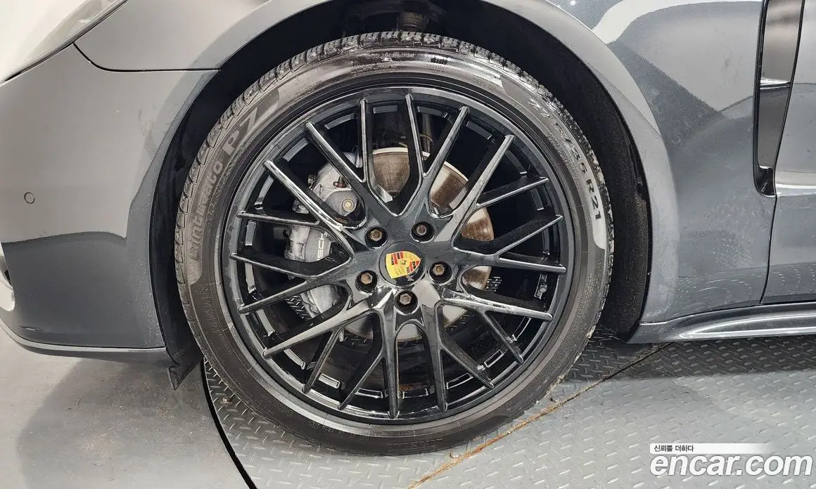Porsche Panamera 2018 3.0 автомат (гидро), фото 5