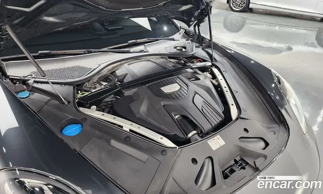 Porsche Panamera 2018 3.0 автомат (гидро), миниатюра 6