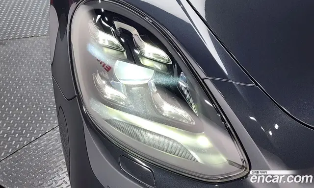 Porsche Panamera 2018 3.0 автомат (гидро), миниатюра 8