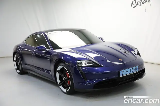 Porsche Taycan, 2021, 77 943 км