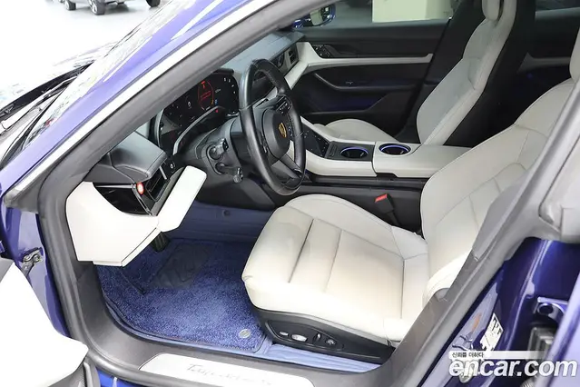 Porsche Taycan 2021 0.1 автомат (гидро), миниатюра 8