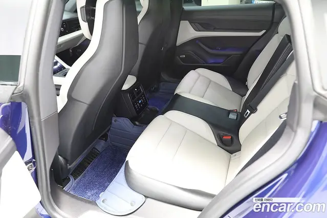 Porsche Taycan 2021 0.1 автомат (гидро), миниатюра 9