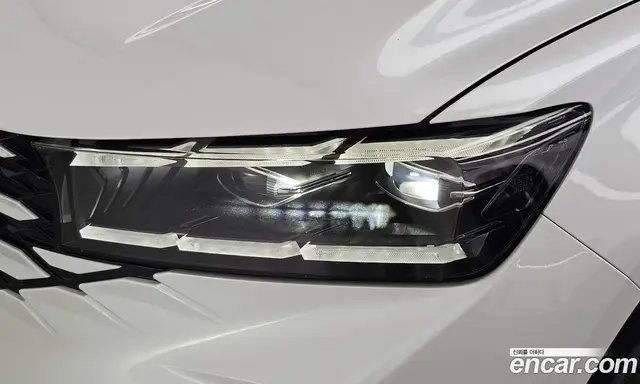 Renault (Samsung) Grand Koleos 2024 1.5 автомат (гидро), миниатюра 8