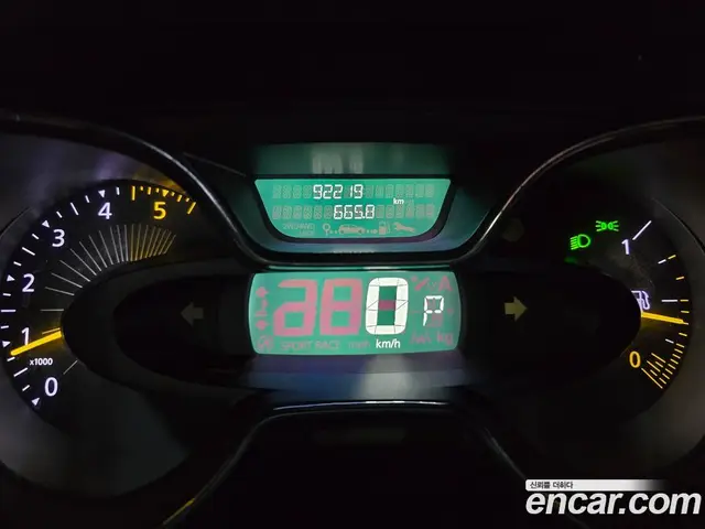Renault (Samsung) QM3 2015 1.5 автомат (гидро), миниатюра 8
