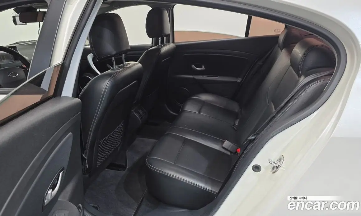 Renault (Samsung) SM3 2010 1.6 автомат (гидро), фото 12