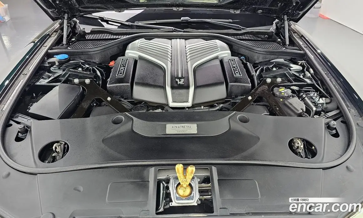 Rolls-Royce Ghost 2023 6.7 автомат (гидро), фото 6