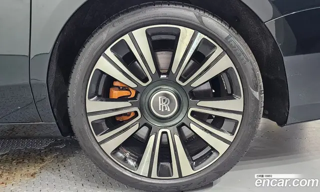 Rolls-Royce Ghost 2023 6.7 автомат (гидро), миниатюра 7