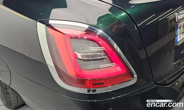 Rolls-Royce Ghost 2023 6.7 автомат (гидро), миниатюра 9
