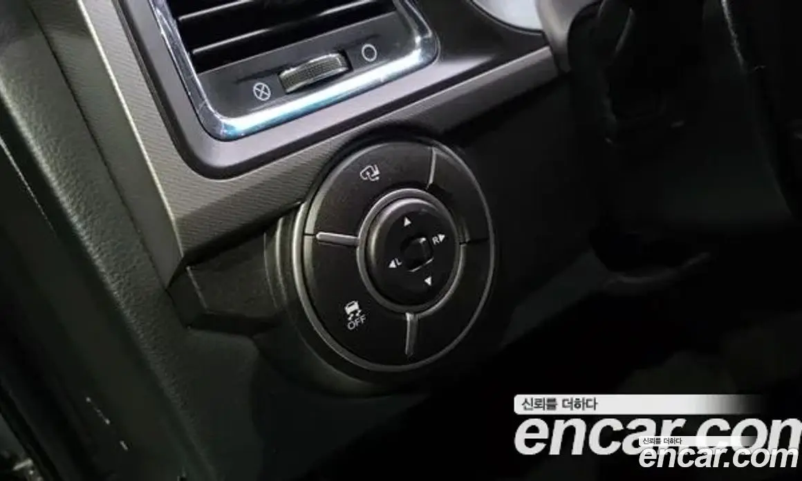 SsangYong Korando 2016 2.0 автомат (гидро), фото 11