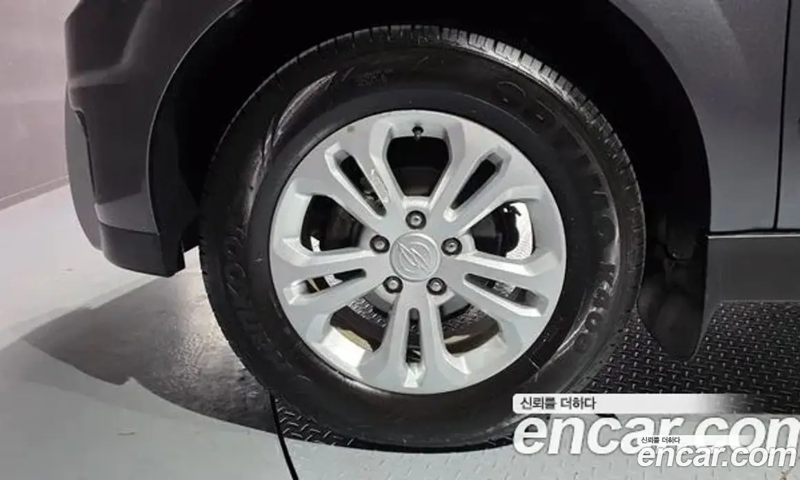 SsangYong Korando 2016 2.0 автомат (гидро), фото 17