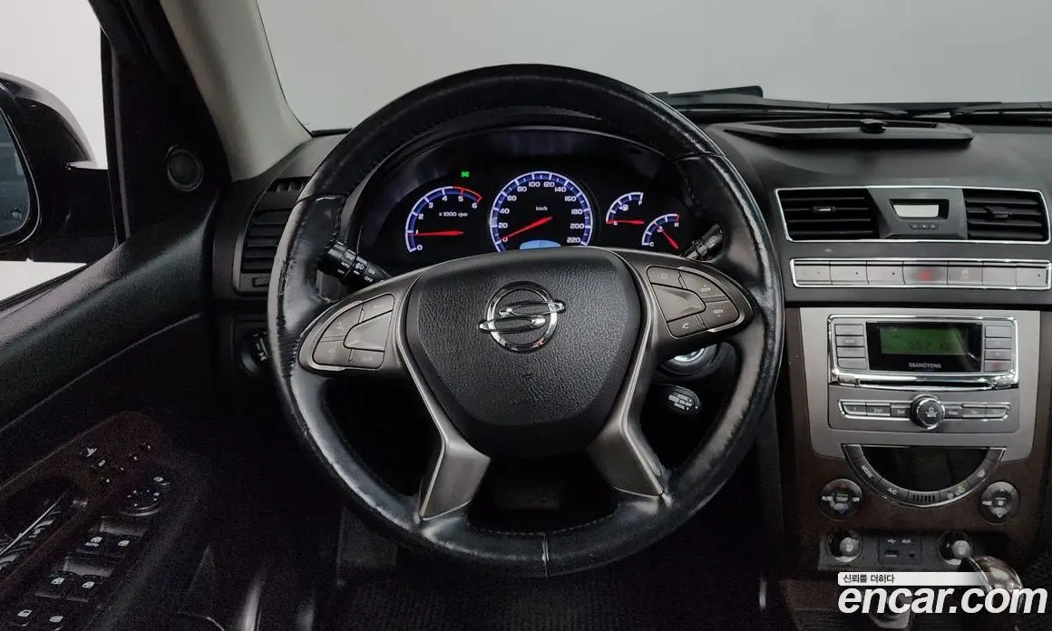 SsangYong Rexton 2015 2.0 автомат (гидро), фото 16