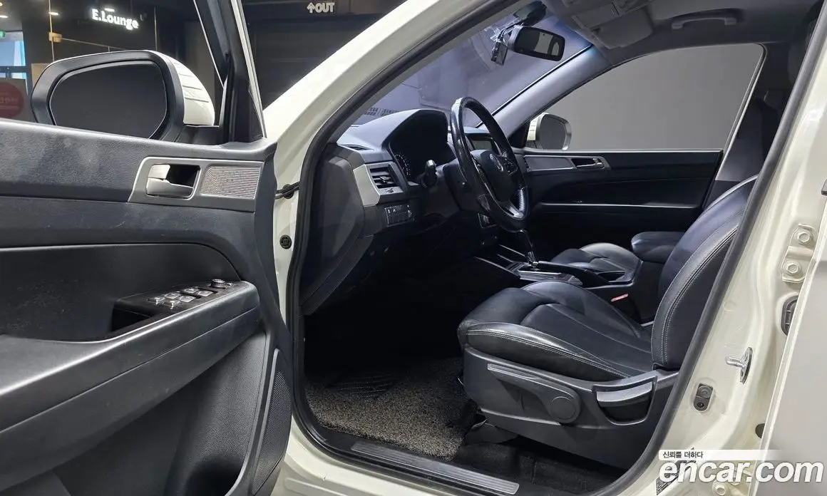 SsangYong Rexton 2018 2.2 автомат (гидро), фото 13
