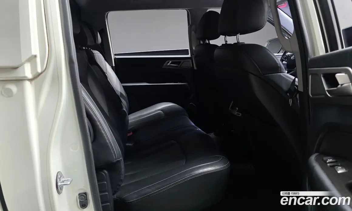 SsangYong Rexton 2018 2.2 автомат (гидро), фото 17