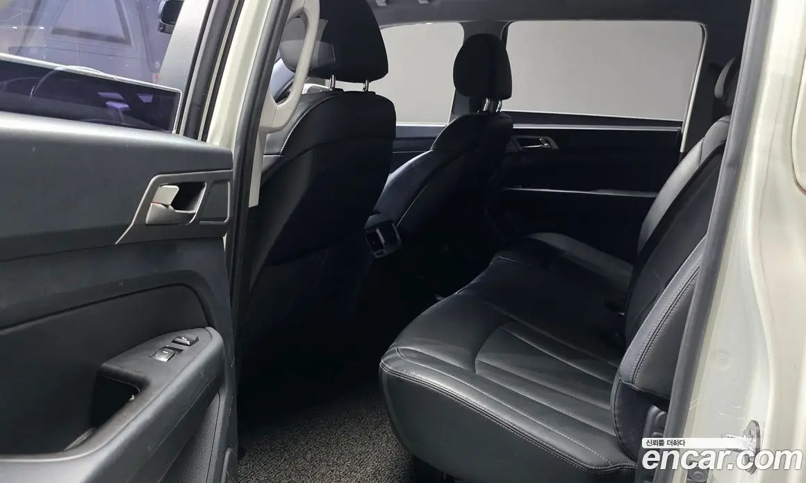 SsangYong Rexton 2018 2.2 автомат (гидро), фото 18