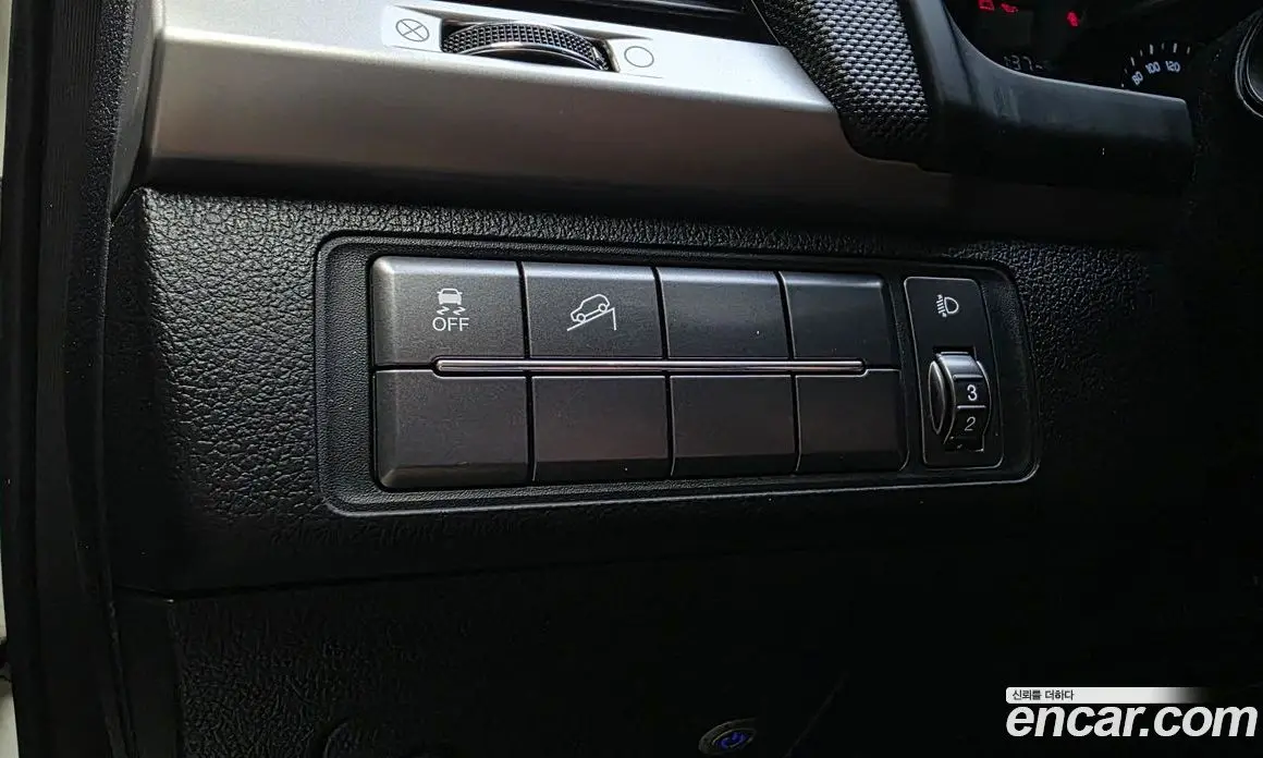 SsangYong Rexton 2018 2.2 автомат (гидро), фото 27