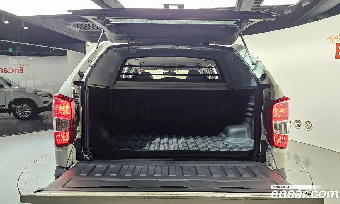 SsangYong Rexton 2019 2.2 автомат (гидро), фото 20 SsangYong Rexton 2019 2.2 автомат (гидро), фото 20