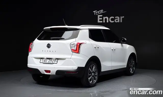 SsangYong TIBOLI 2015 1.6 автомат (гидро), миниатюра 2