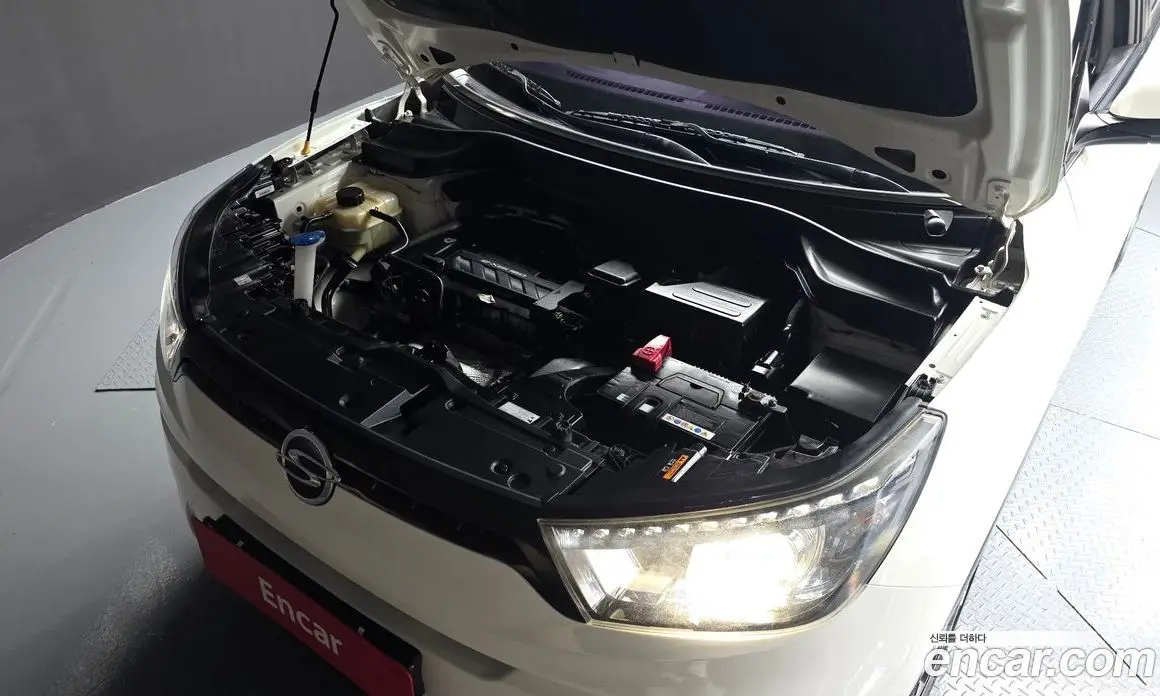 SsangYong TIBOLI 2015 1.6 автомат (гидро), фото 6