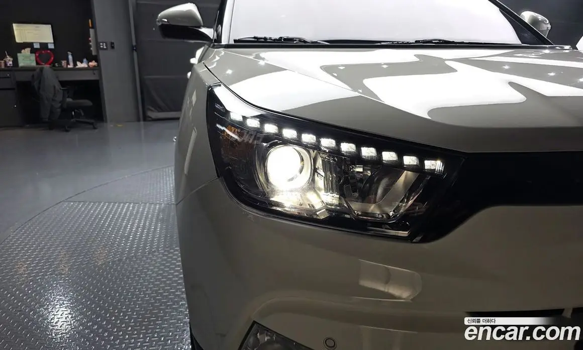 SsangYong TIBOLI 2015 1.6 автомат (гидро), фото 8