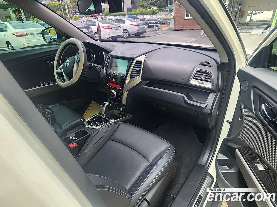 SsangYong TIBOLI 2016 1.6 автомат (гидро), фото 14 SsangYong TIBOLI 2016 1.6 автомат (гидро), фото 14