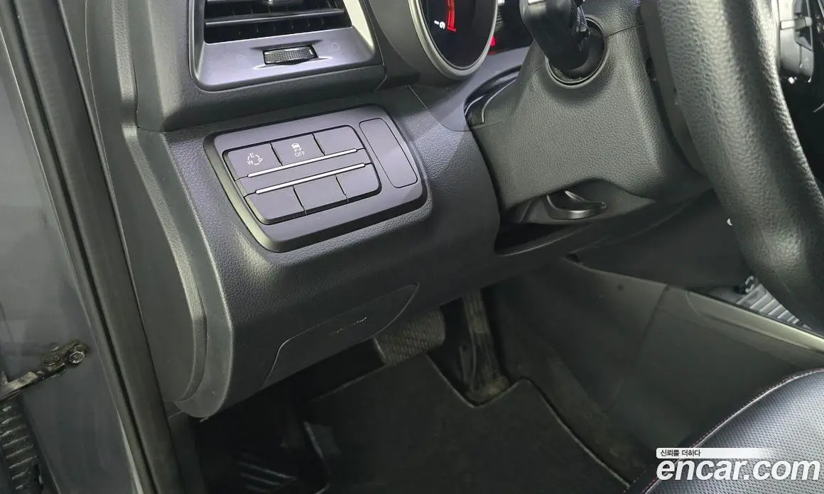 SsangYong TIBOLI 2017 1.6 автомат (гидро), фото 19