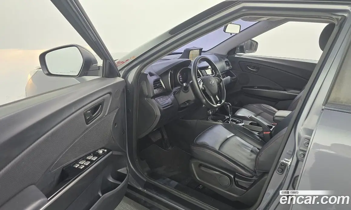 SsangYong TIBOLI 2017 1.6 автомат (гидро), фото 10