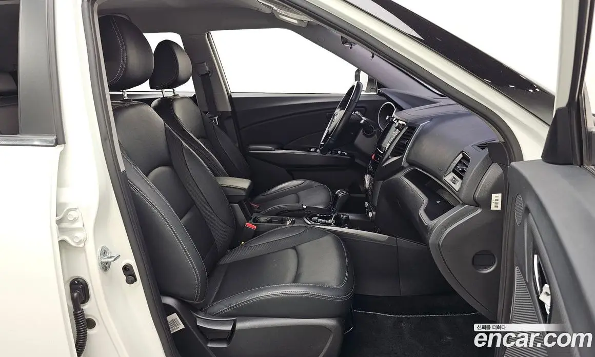 SsangYong TIBOLI 2017 1.6 автомат (гидро), фото 17