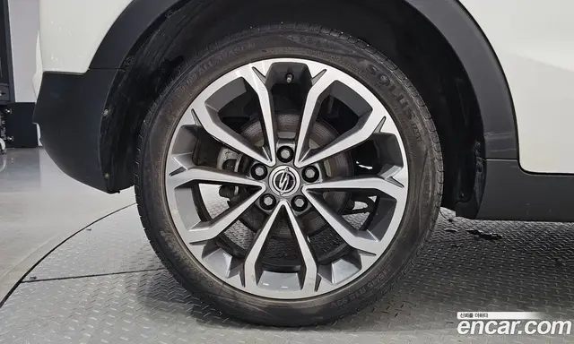 SsangYong TIBOLI 2017 1.6 автомат (гидро), миниатюра 5