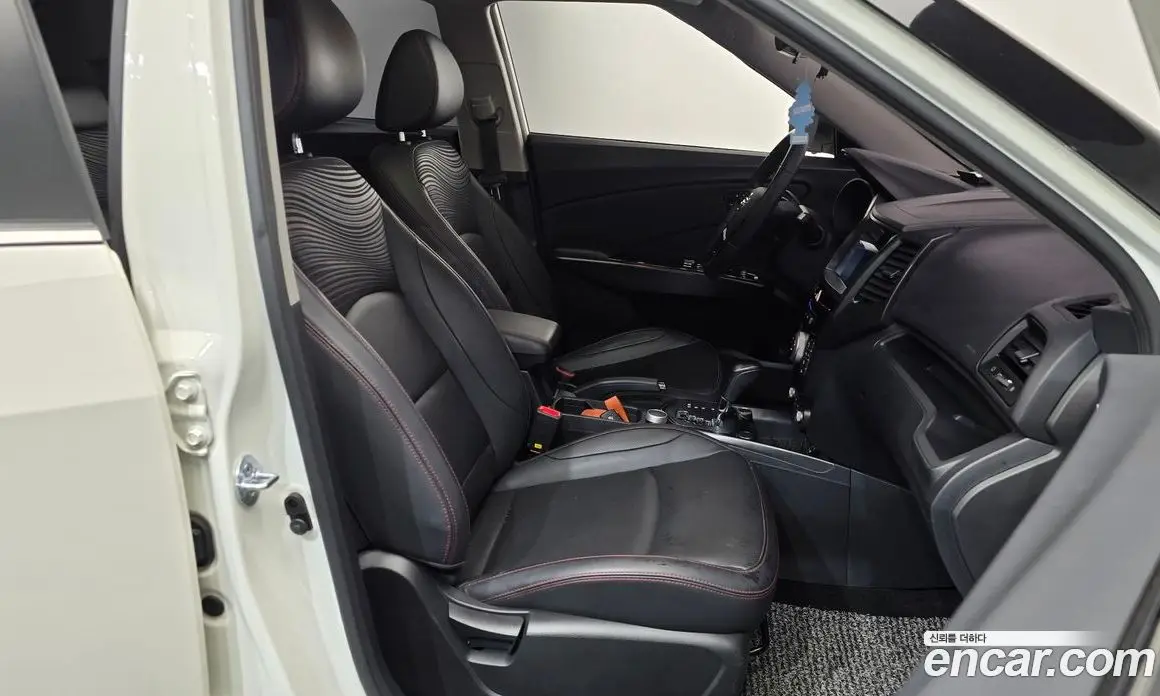 SsangYong TIBOLI 2018 1.6 автомат (гидро), фото 16