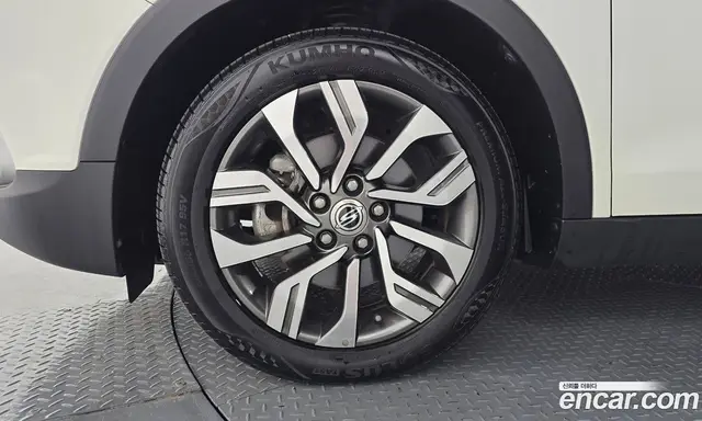 SsangYong TIBOLI 2018 1.6 автомат (гидро), миниатюра 5