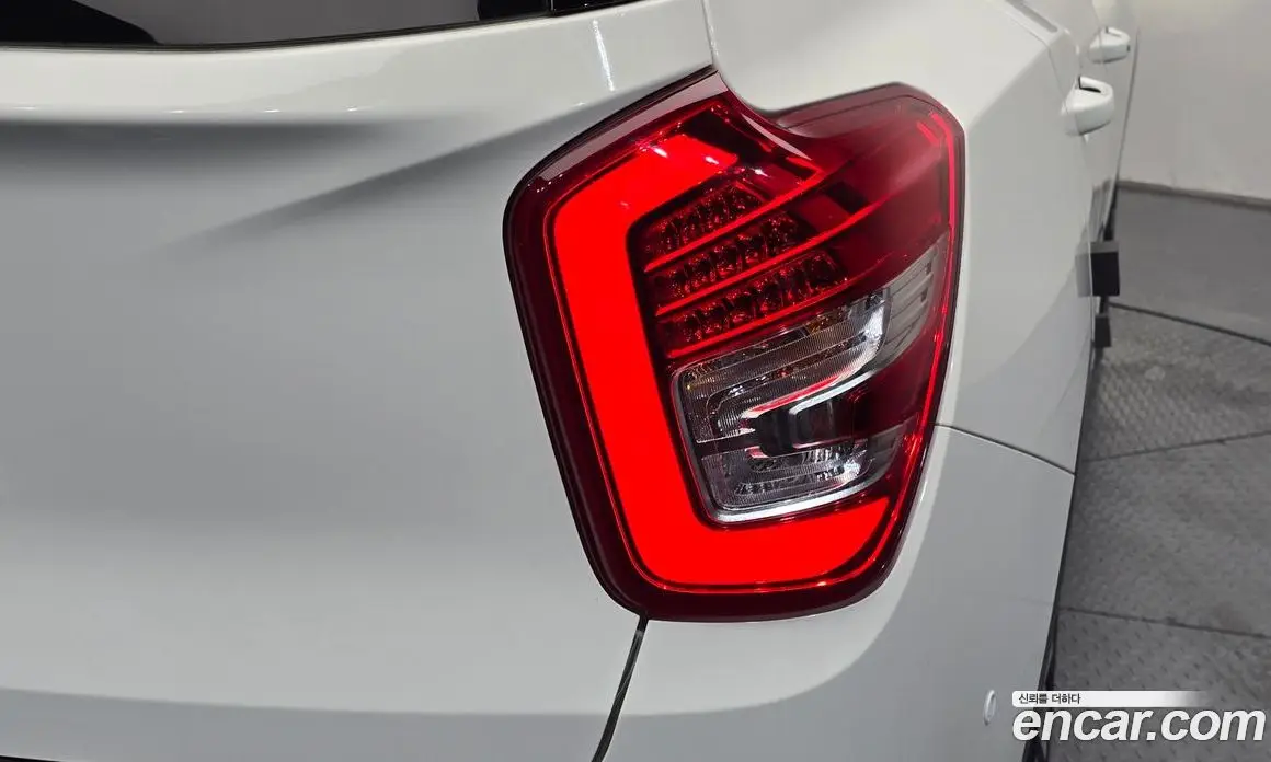 SsangYong TIBOLI 2018 1.6 автомат (гидро), фото 9