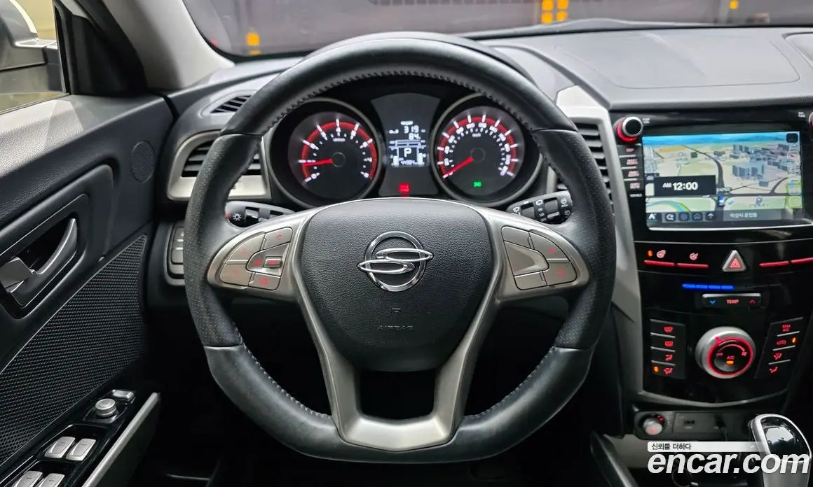 SsangYong TIBOLI 2018 1.6 автомат (гидро), фото 13