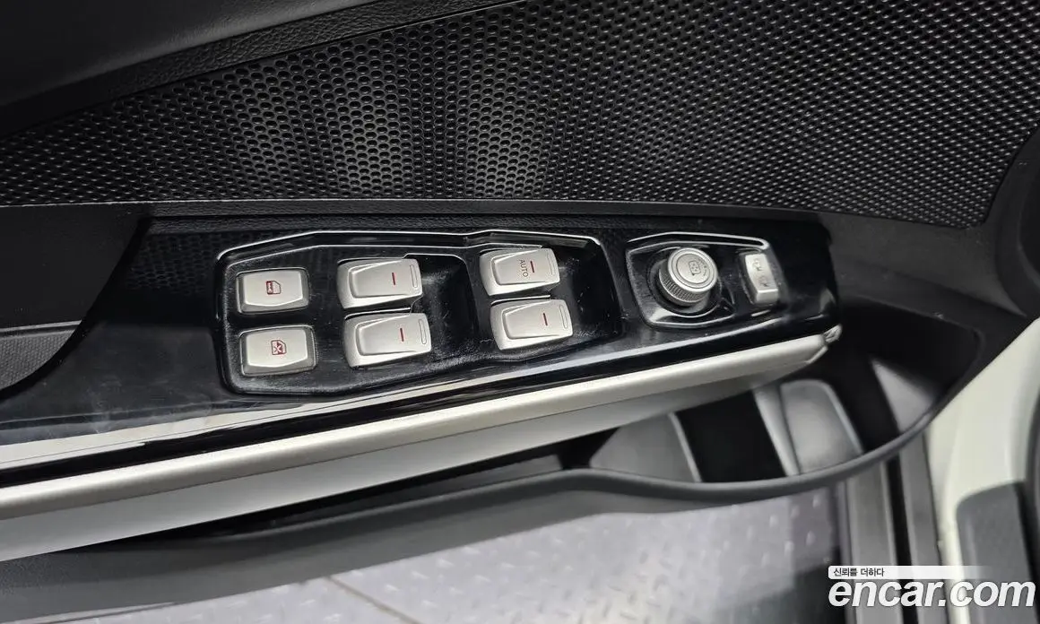 SsangYong TIBOLI 2018 1.6 автомат (гидро), фото 18