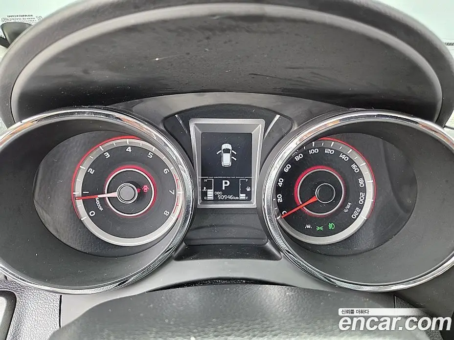 SsangYong TIBOLI 2018 1.6 автомат (гидро), фото 7