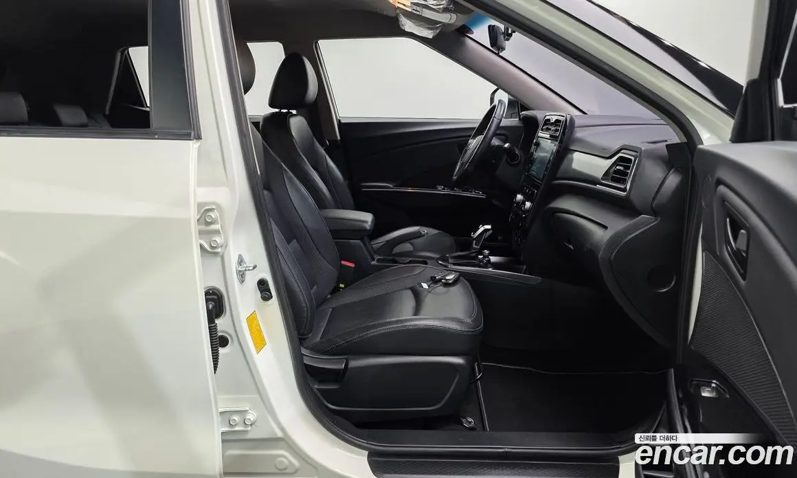 SsangYong TIBOLI 2020 1.5 автомат (гидро), фото 11