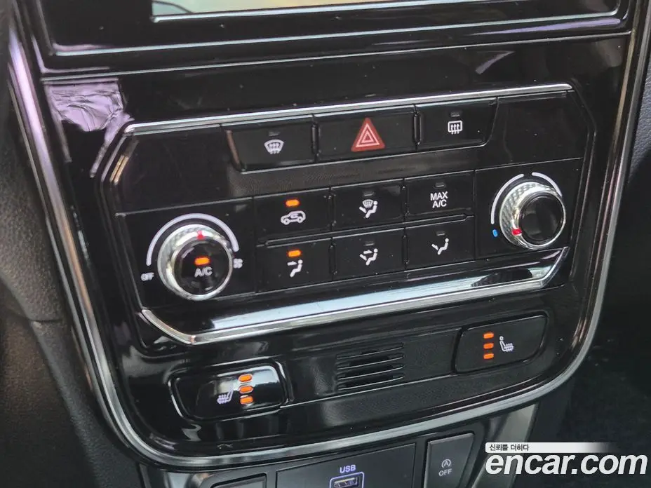 SsangYong TIBOLI 2020 1.6 автомат (гидро), фото 17