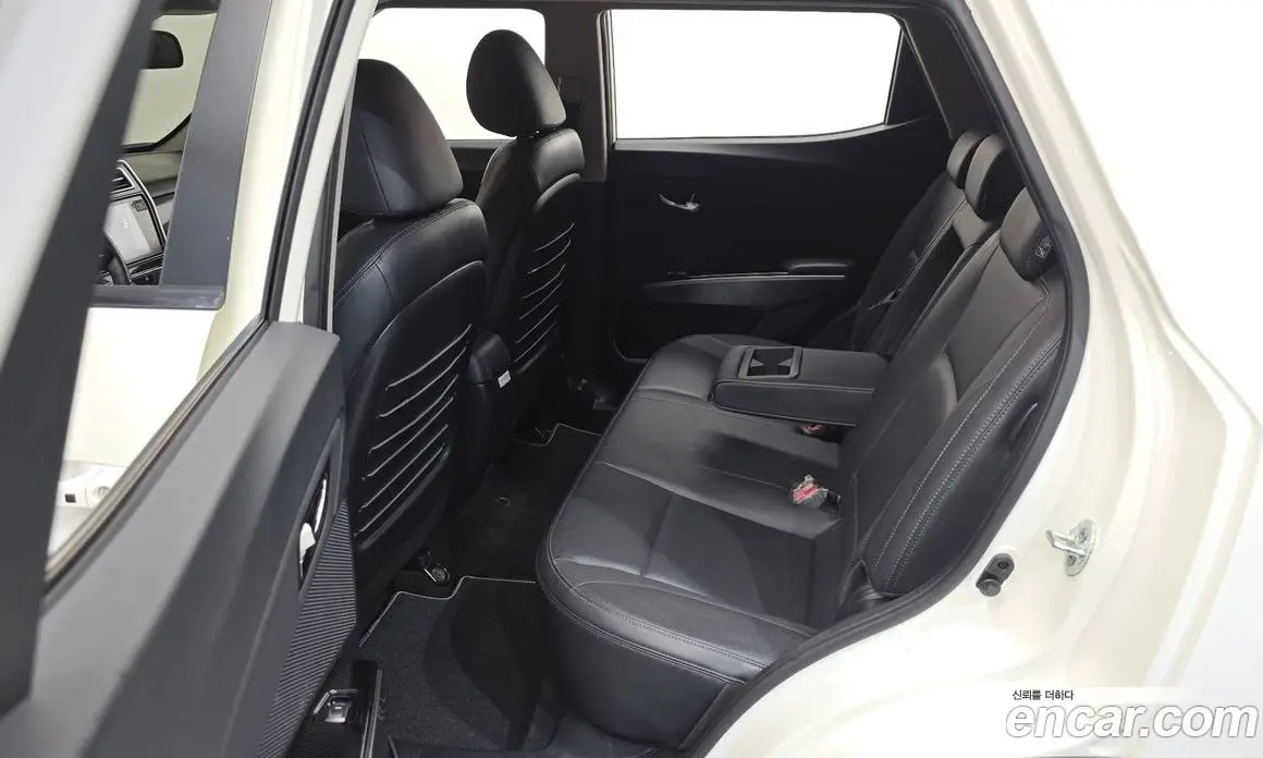 SsangYong TIBOLI 2021 1.5 автомат (гидро), фото 12