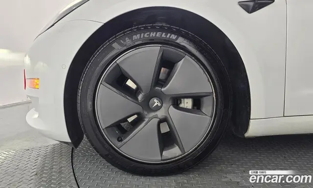 Tesla Model 3 2021 0.2 автомат (гидро), миниатюра 5