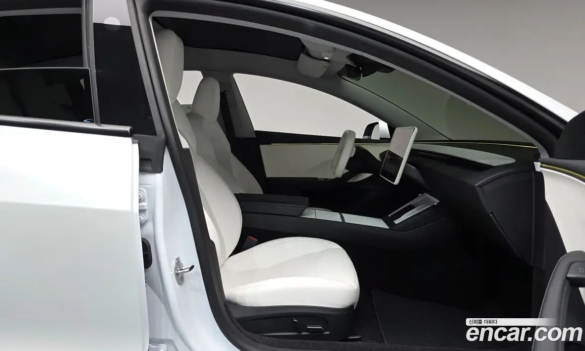 Tesla Model 3 2025 0.2 автомат (гидро), фото 15
