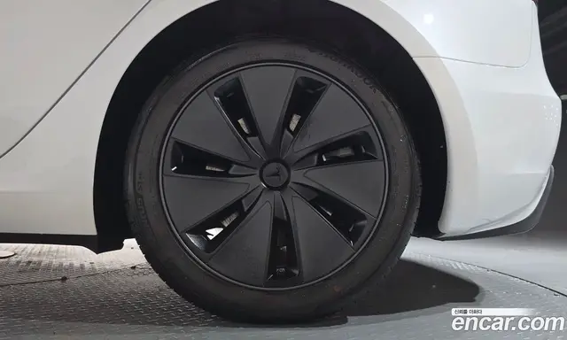 Tesla Model 3 2025 0.2 автомат (гидро), миниатюра 6
