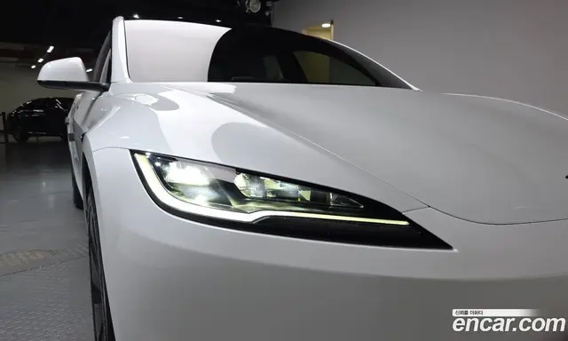 Tesla Model 3 2025 0.2 автомат (гидро), миниатюра 7