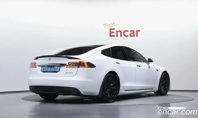 Tesla Model S, 2020, 87 436 км