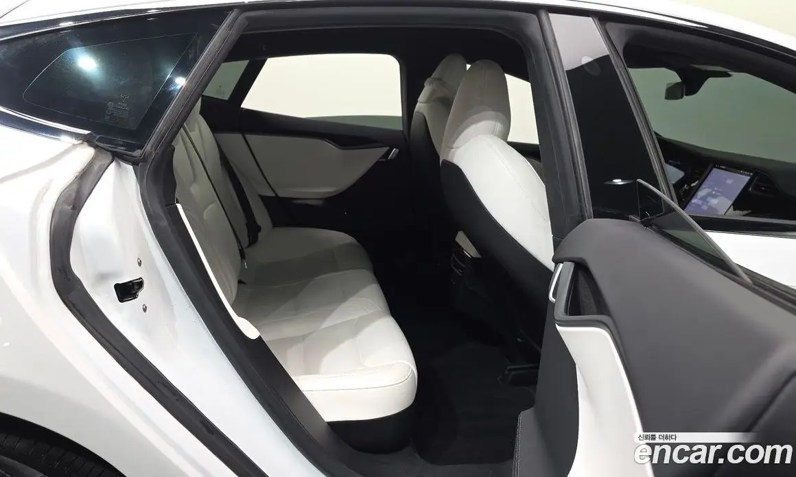 Tesla Model S 2020 0.3 автомат (гидро), фото 17