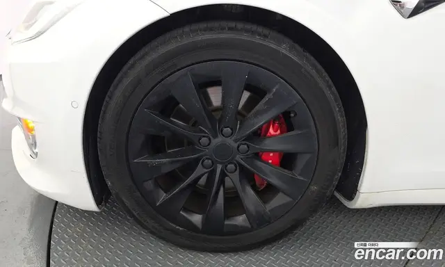 Tesla Model S 2020 0.3 автомат (гидро), миниатюра 4